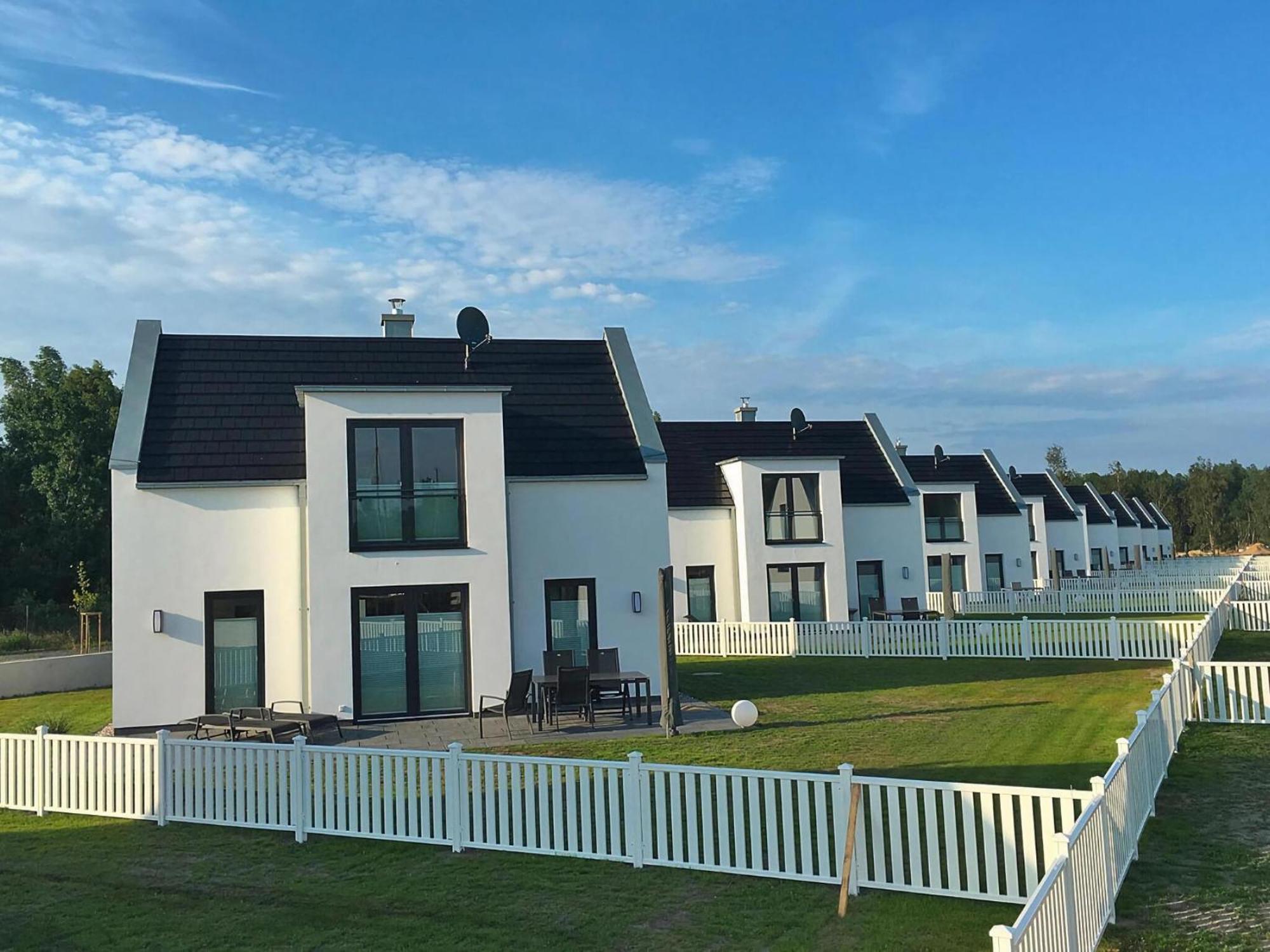 Ferienhaus Am Yachthafen In Peenemuende Exterior photo